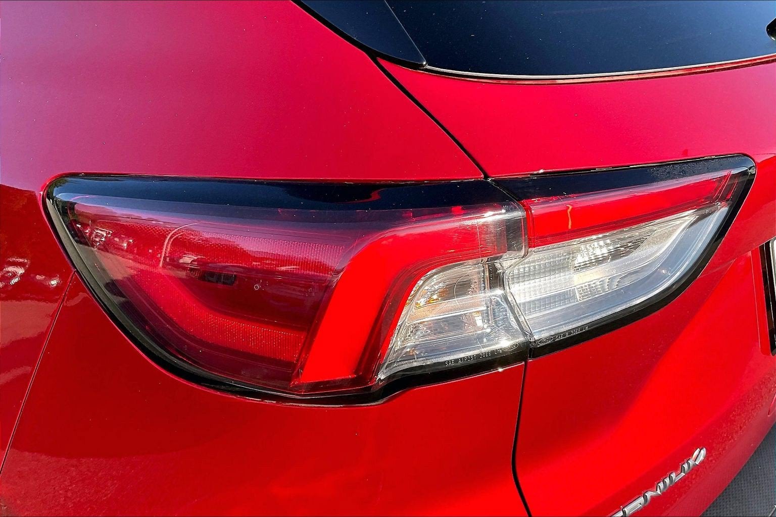 2022 Ford Escape Titanium Hybrid