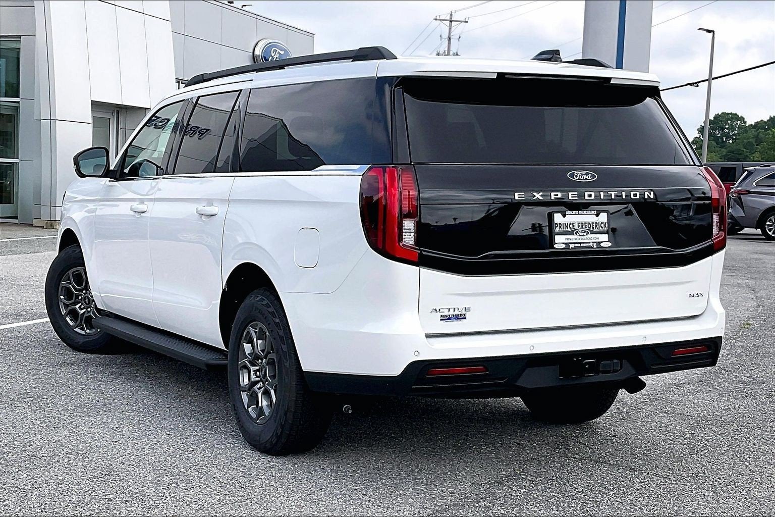 2026 Ford Expedition Max Active