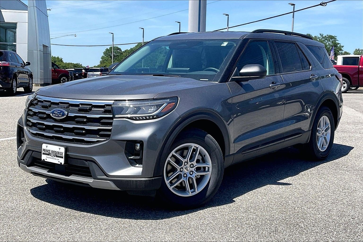 2026 Ford Explorer Active w/200A Pkg