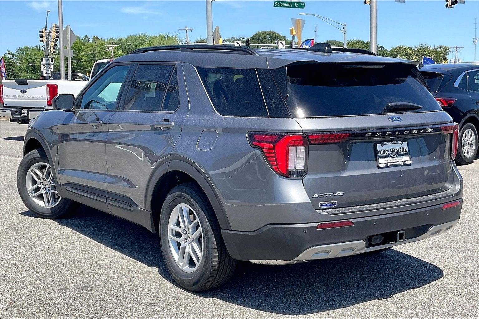 2026 Ford Explorer Active w/200A Pkg