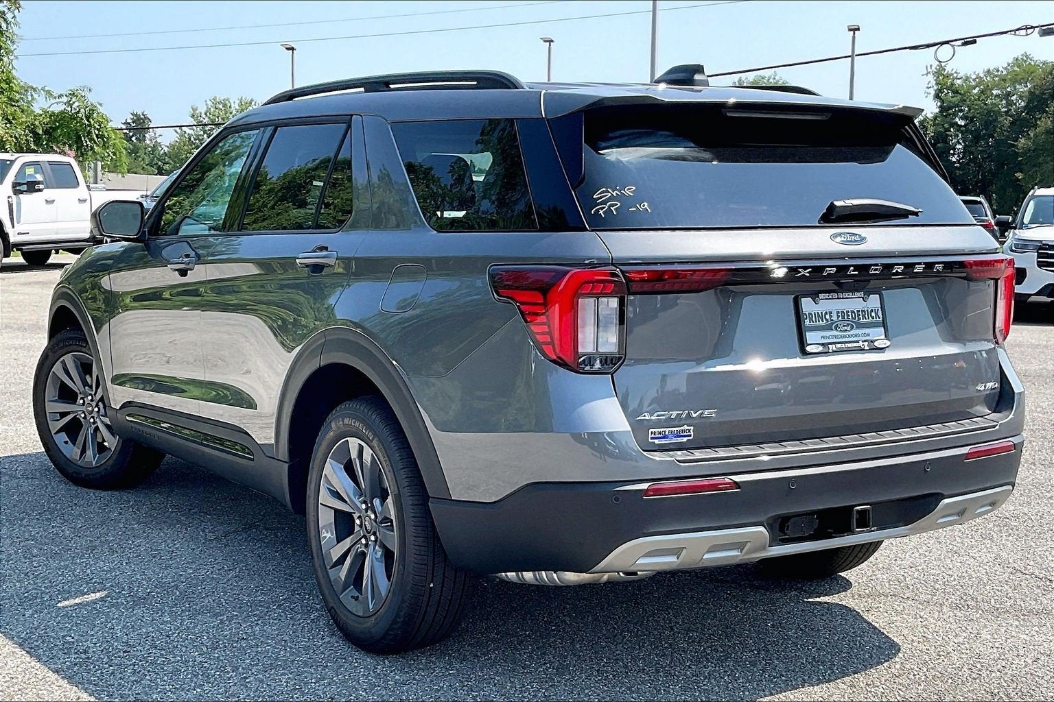 2026 Ford Explorer Active w/200A Pkg