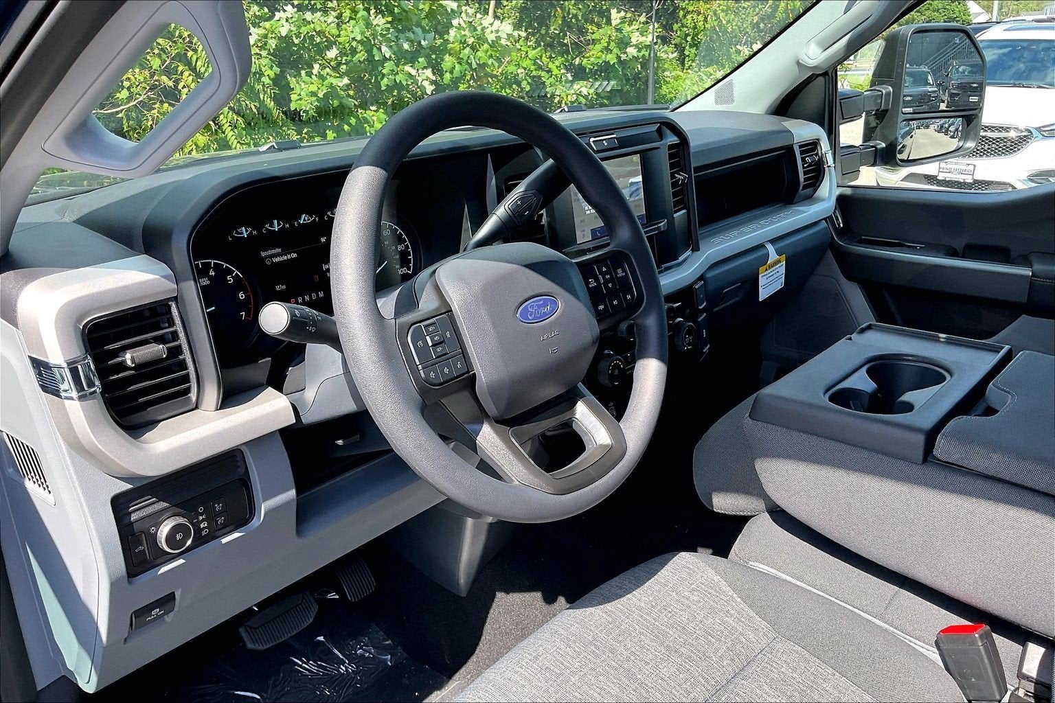 2027 Ford Super Duty F-250 SRW XL