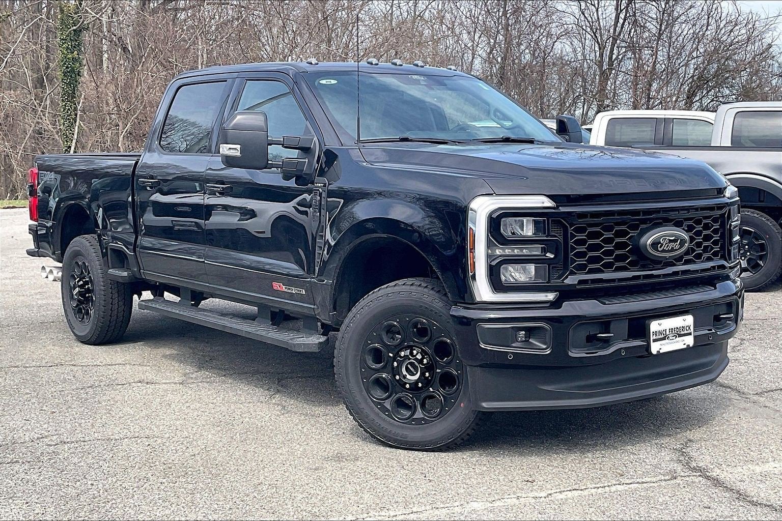 2026 Ford Super Duty F-350 SRW LARIAT