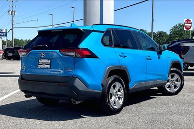 2020 Toyota RAV4 Hybrid XLE
