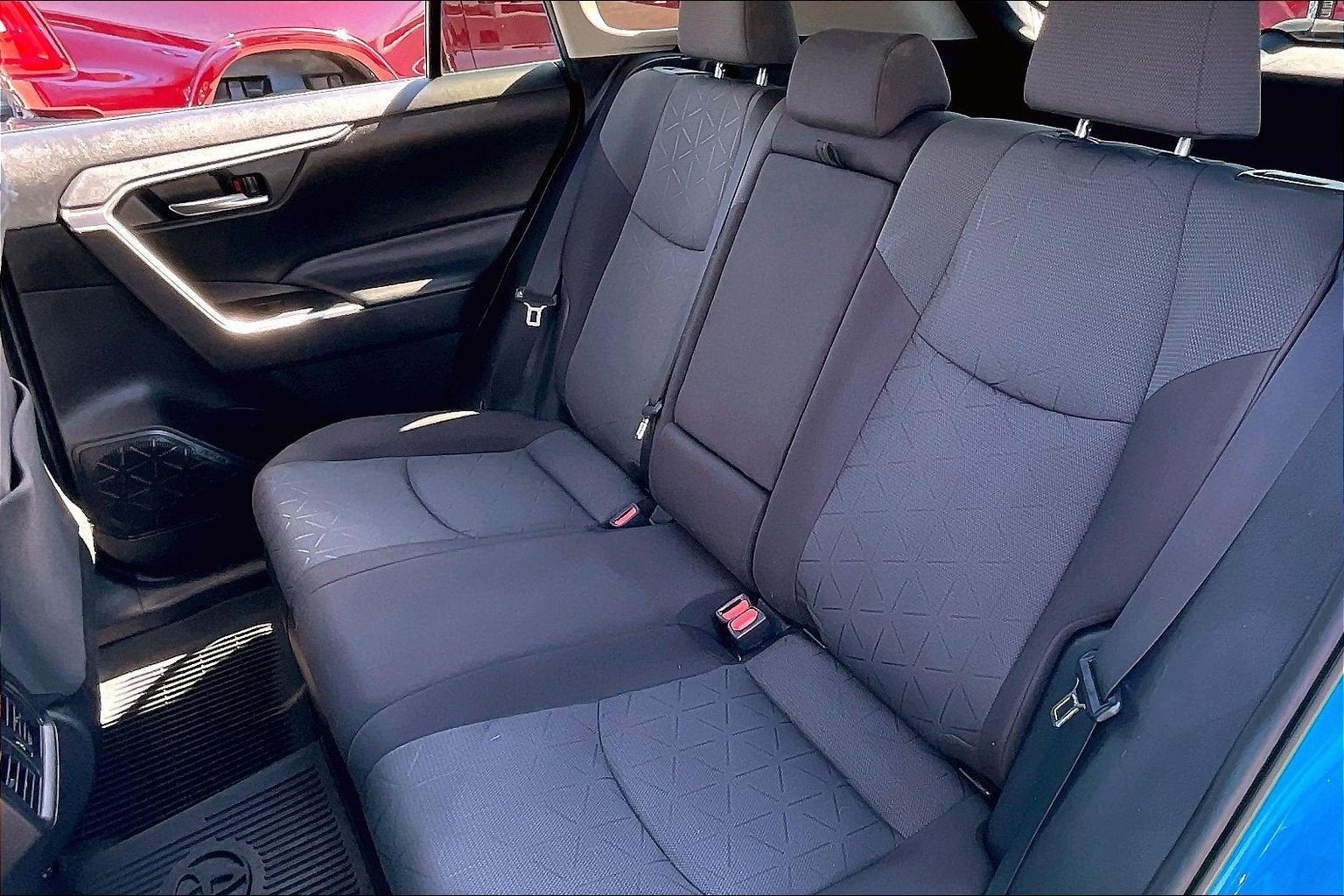 2020 Toyota RAV4 Hybrid XLE