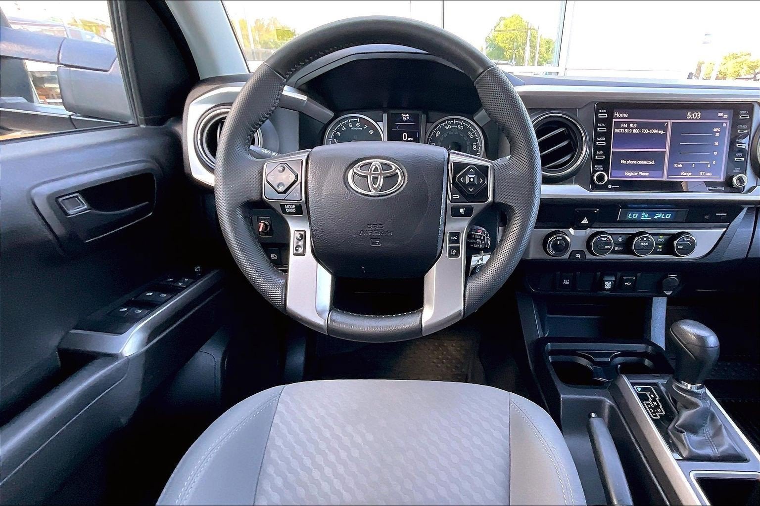 2022 Toyota Tacoma 4WD SR5