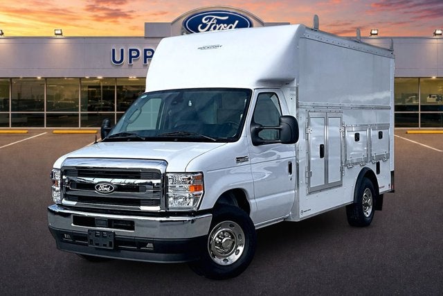 2026 Ford E-Series Cutaway E-350 SRW