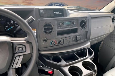 2026 Ford E-Series Cutaway E-350 SRW