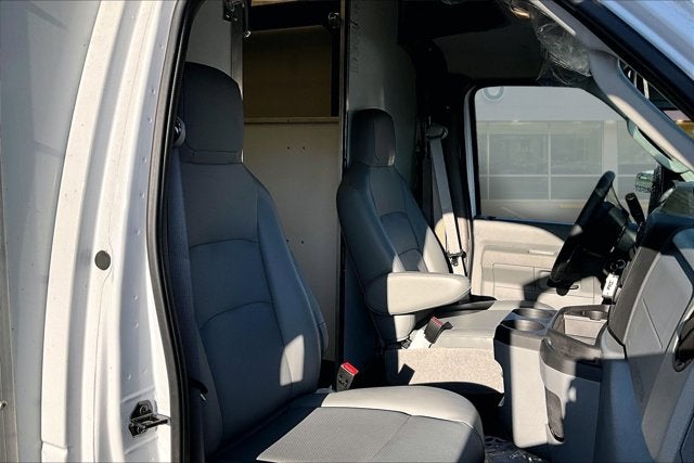 2026 Ford E-Series Cutaway E-350 SRW