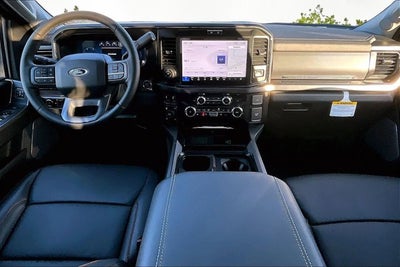 2026 Ford Super Duty F-350 SRW LARIAT