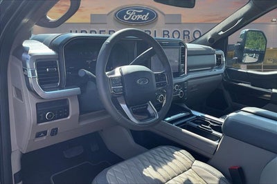 2026 Ford Super Duty F-350 SRW Platinum