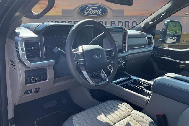 2026 Ford Super Duty F-350 SRW Platinum
