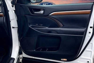 2018 Toyota Highlander Limited Platinum