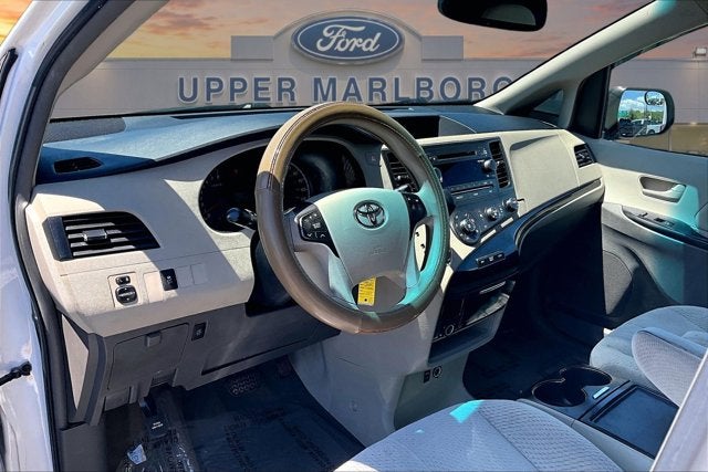 2012 Toyota Sienna LE