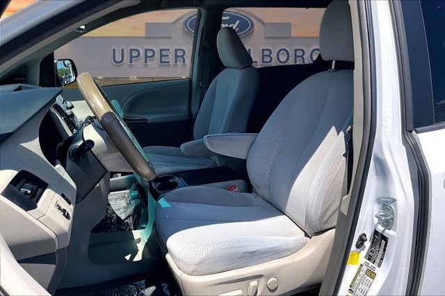 2012 Toyota Sienna LE