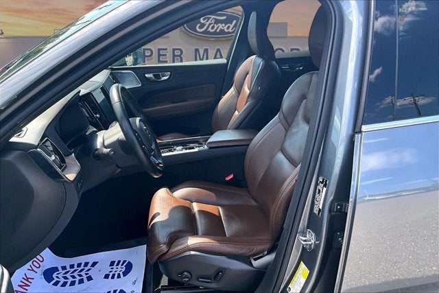 2020 Volvo XC60 Inscription
