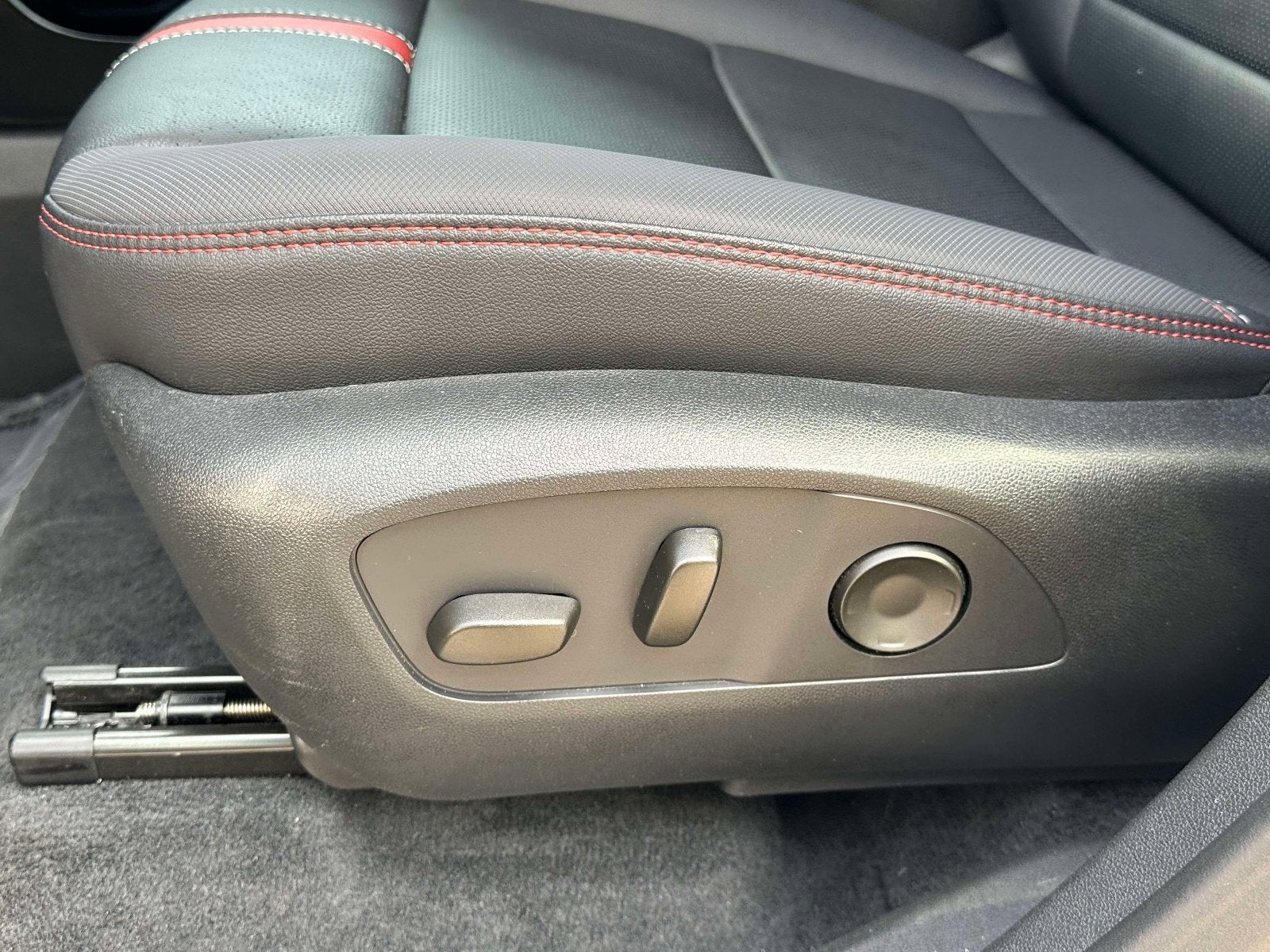 2024 Chevrolet Traverse AWD RS