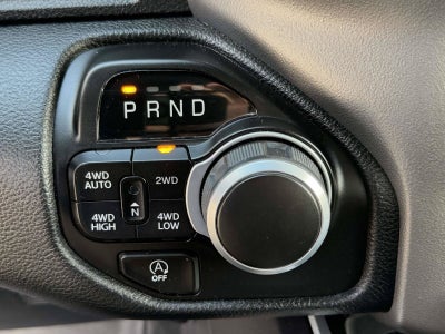 2022 RAM 1500 Big Horn Crew Cab 4x4 5'7' Box