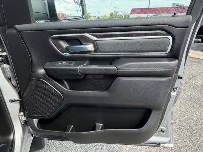 2022 RAM 1500 Big Horn Crew Cab 4x4 5'7' Box