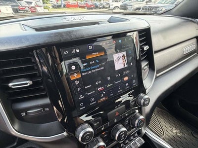 2022 RAM 1500 Big Horn Crew Cab 4x4 5'7' Box