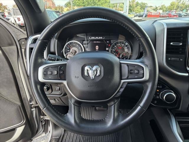 2022 RAM 1500 Big Horn Crew Cab 4x4 5'7' Box