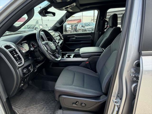 2022 RAM 1500 Big Horn Crew Cab 4x4 5'7' Box