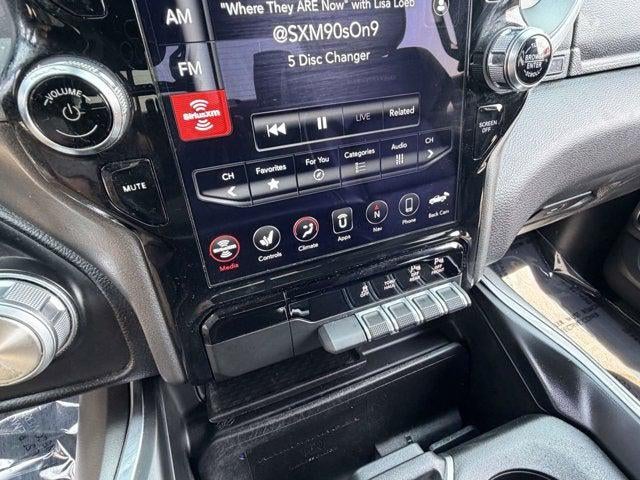 2021 RAM 1500 Laramie Crew Cab 4x4 5'7' Box