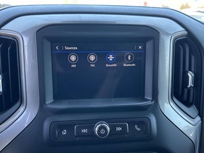 2024 Chevrolet Silverado 1500 4WD Crew Cab Short Bed Custom