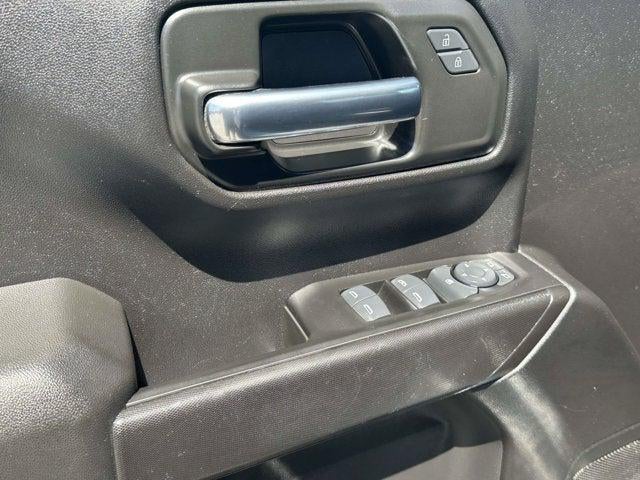 2024 Chevrolet Silverado 1500 4WD Crew Cab Short Bed Custom