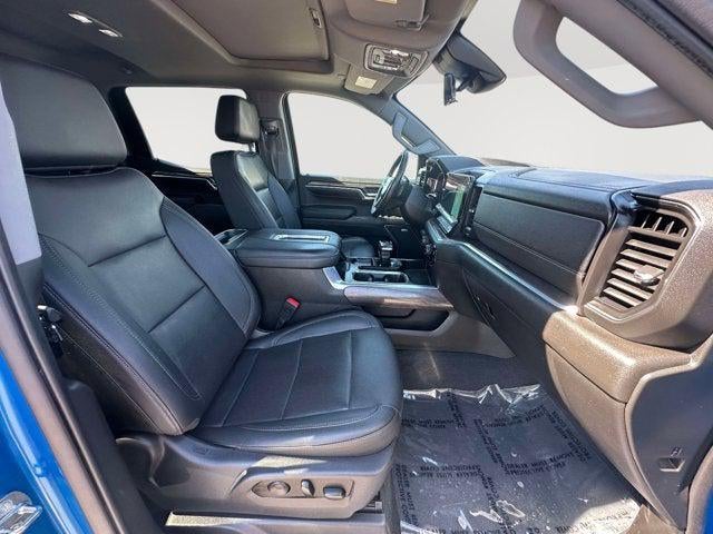 2022 Chevrolet Silverado 1500 4WD Crew Cab Short Bed LTZ