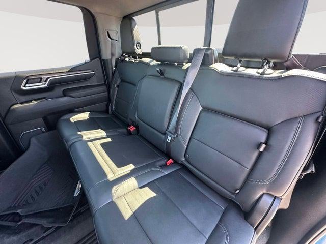 2022 Chevrolet Silverado 1500 4WD Crew Cab Short Bed LTZ