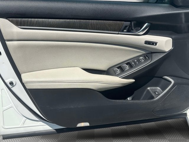 2018 Honda Accord Touring 2.0T