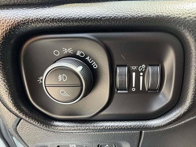 2026 RAM 1500 Big Horn Crew Cab 4x4 5'7' Box