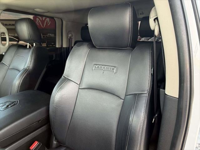 2017 RAM 2500 Laramie Mega Cab 4x4 6'4' Box
