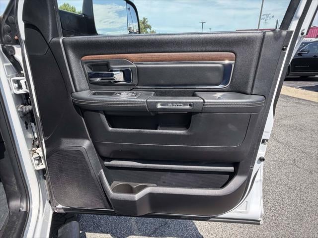 2017 RAM 2500 Laramie Mega Cab 4x4 6'4' Box