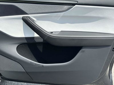 2026 Tesla Model Y All-Wheel Drive