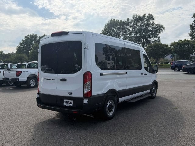 2026 Ford Transit Passenger Wagon XL