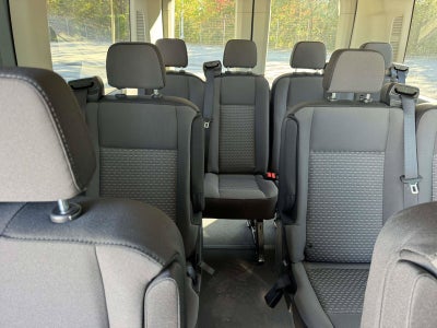2027 Ford Transit Passenger Wagon XLT