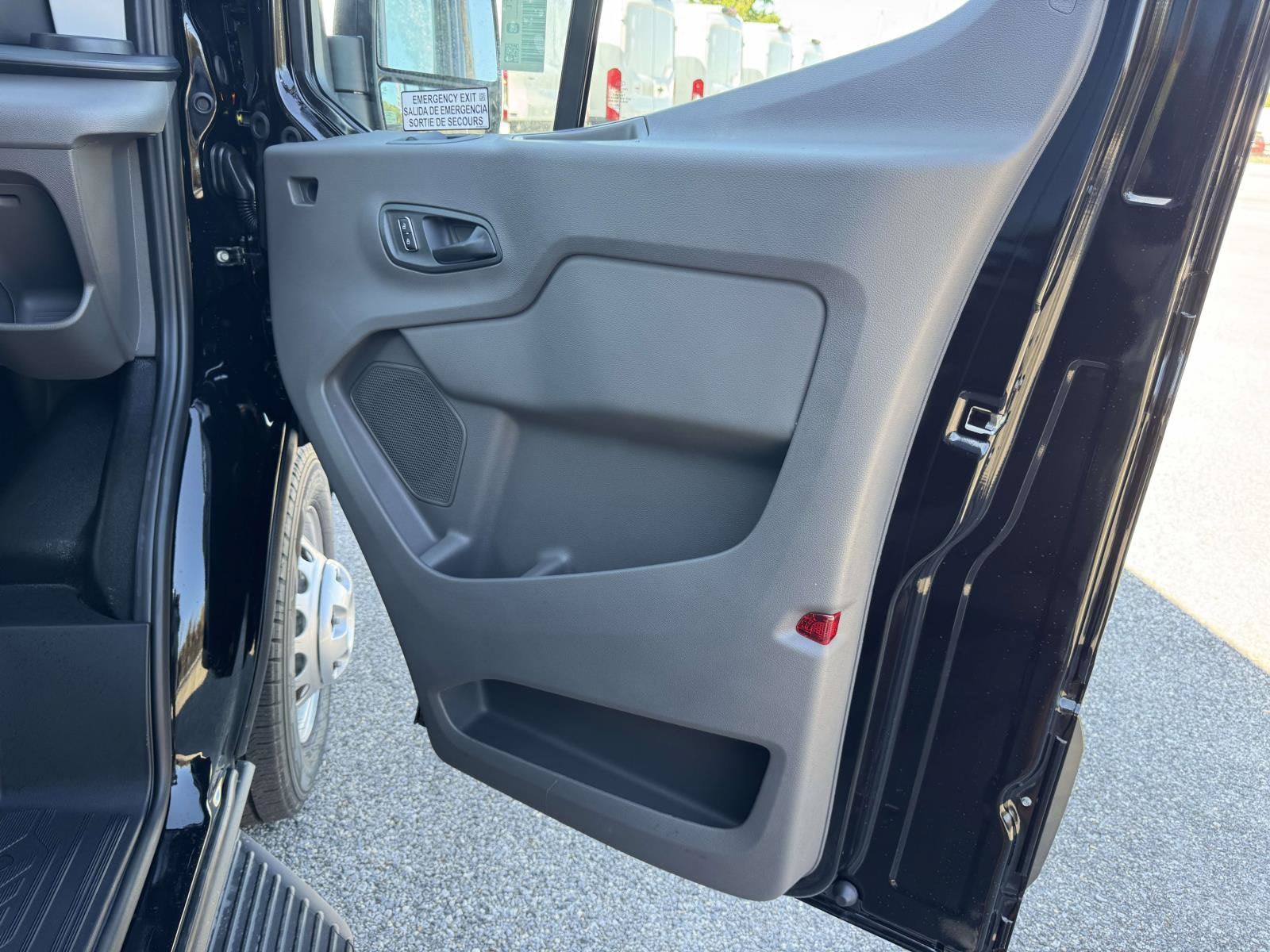 2027 Ford Transit Passenger Wagon XLT