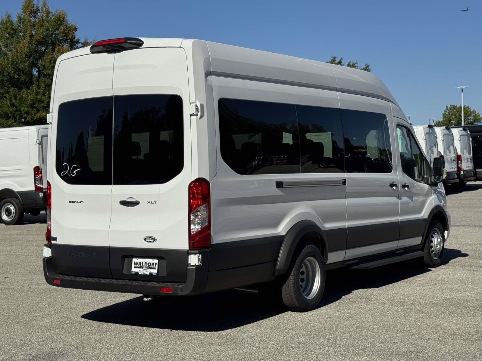 2027 Ford Transit Passenger Wagon XLT