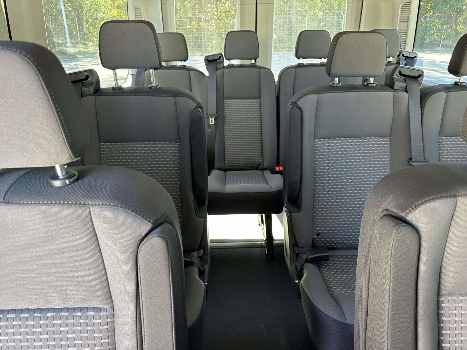 2027 Ford Transit Passenger Wagon XLT