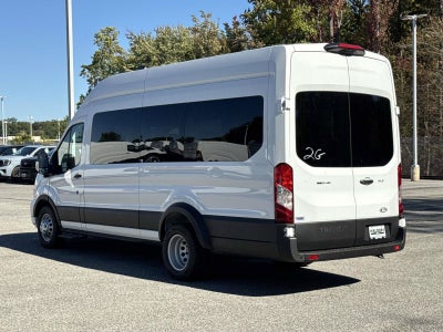 2027 Ford Transit Passenger Wagon XLT