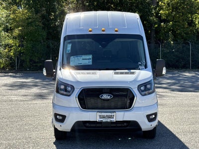 2027 Ford Transit Passenger Wagon XLT