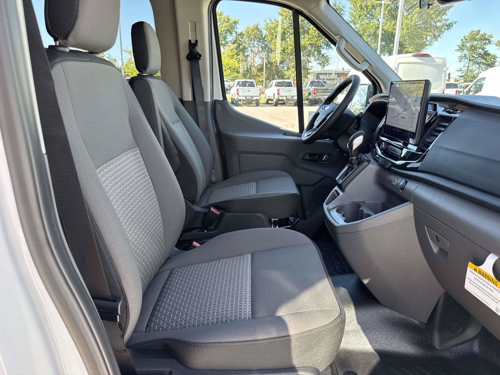 2027 Ford Transit Passenger Wagon XLT