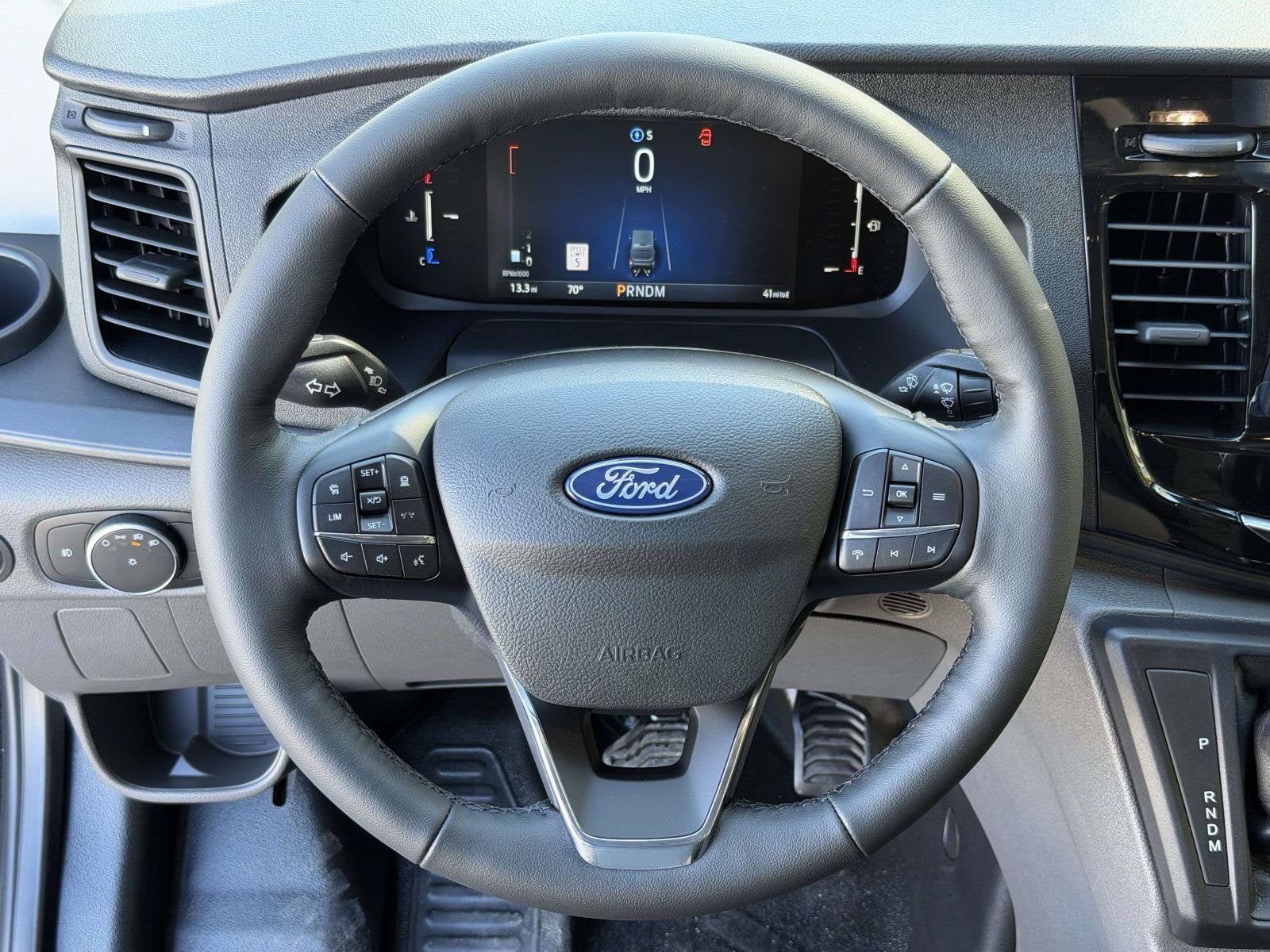 2027 Ford Transit Passenger Wagon XLT