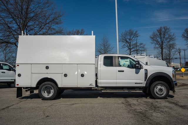 2026 Ford Super Duty F-450 DRW 4WD