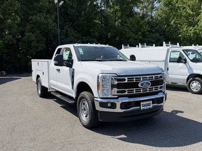 2026 Ford Super Duty F-350 SRW 4WD
