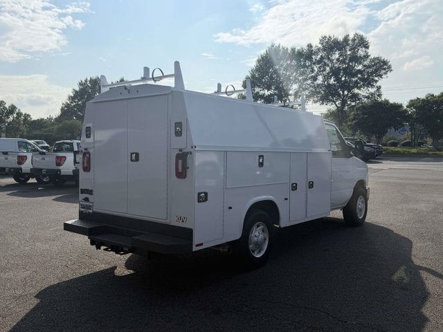2026 Ford E-Series Cutaway E-350 SRW 138" WB