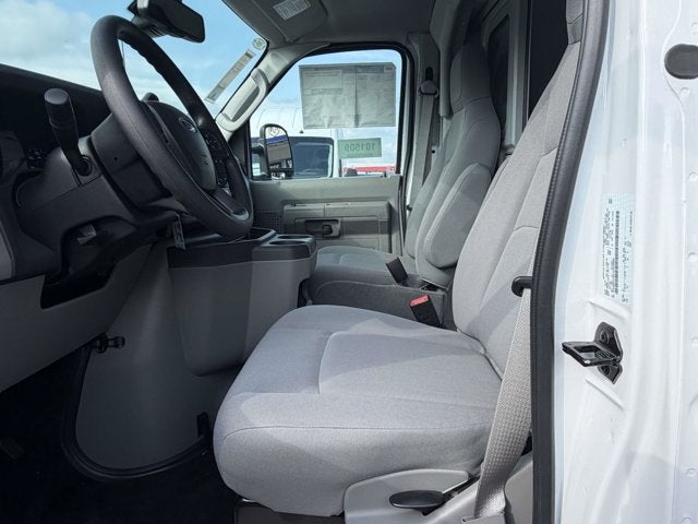 2026 Ford E-Series Cutaway E-350 SRW 138" WB