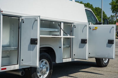 2026 Ford E-Series Cutaway E-350 SRW